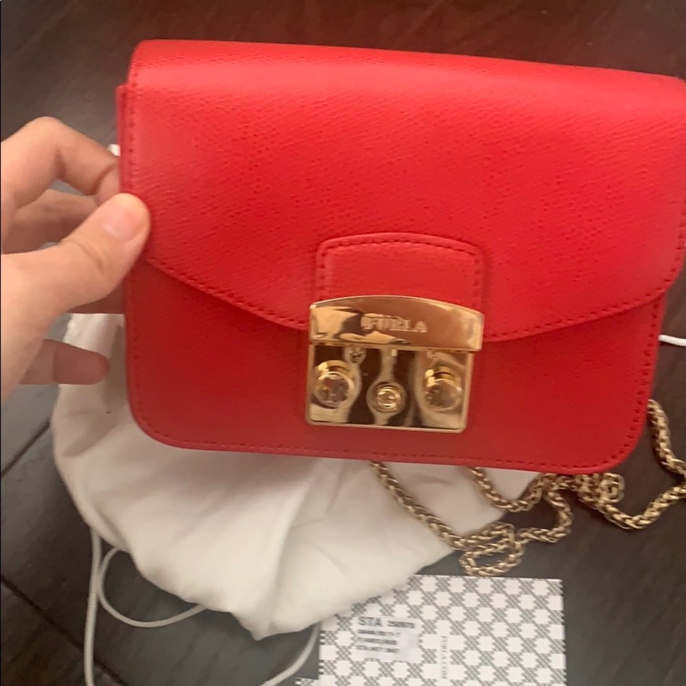 Furla metropolis mini bag